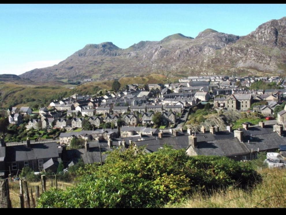 Snowdonia Miners Cottage Blaenau Ffestiniog Bagian luar foto